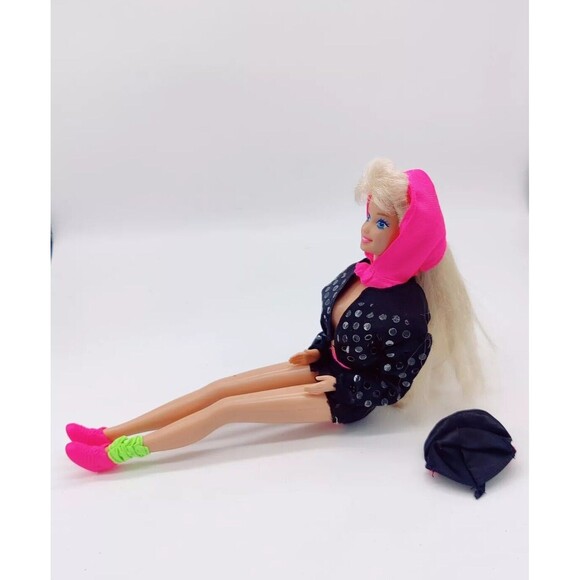 Vintage 1991 Rappin Rockin Barbie Doll With Some Of Her Outfit & Chain Shoes Toy - Picture 2 of 16